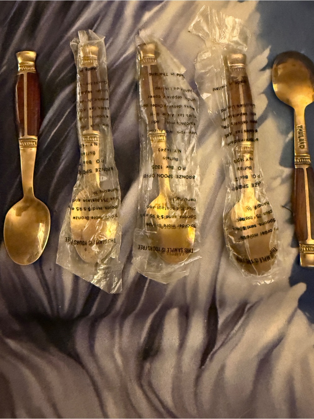 Gold-Tone Brown Handle Decorative Teaspoon Set - Elegant Serveware